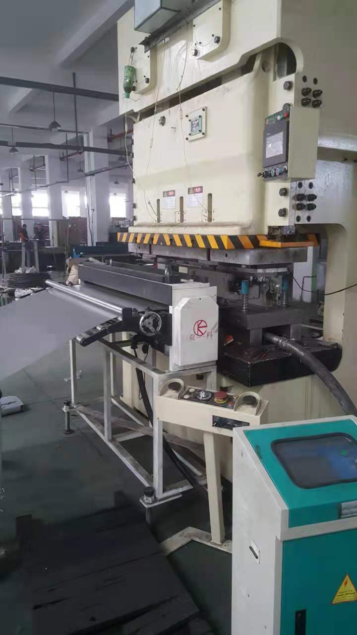 NCF厚板/大型伺服滾輪送料機(jī)